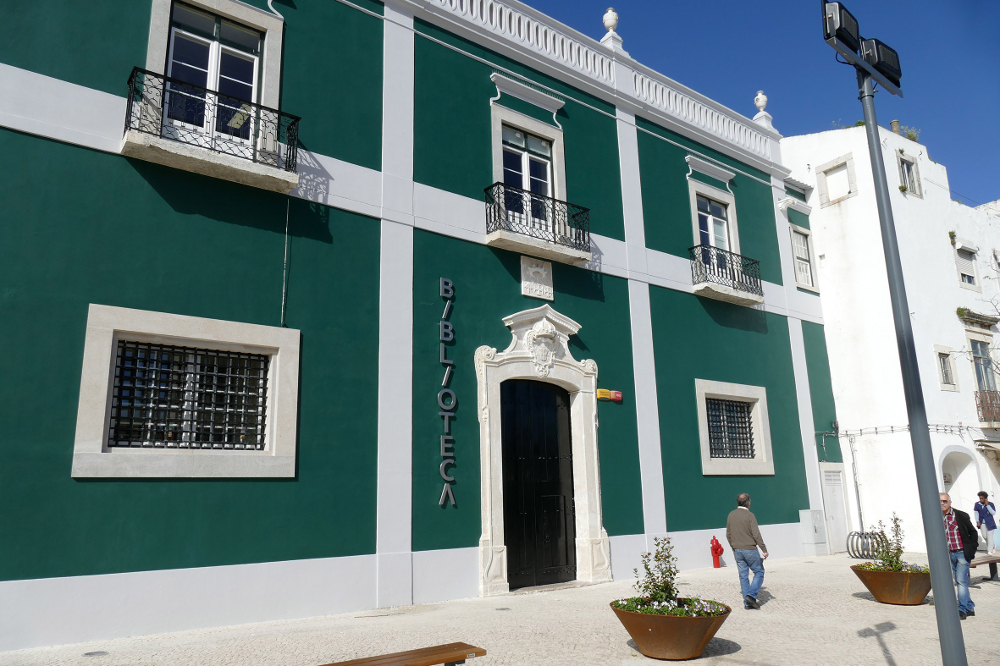 https://www.mun-setubal.pt/biblio-publica-municipal/#1530806197415-9becd77a-51b7